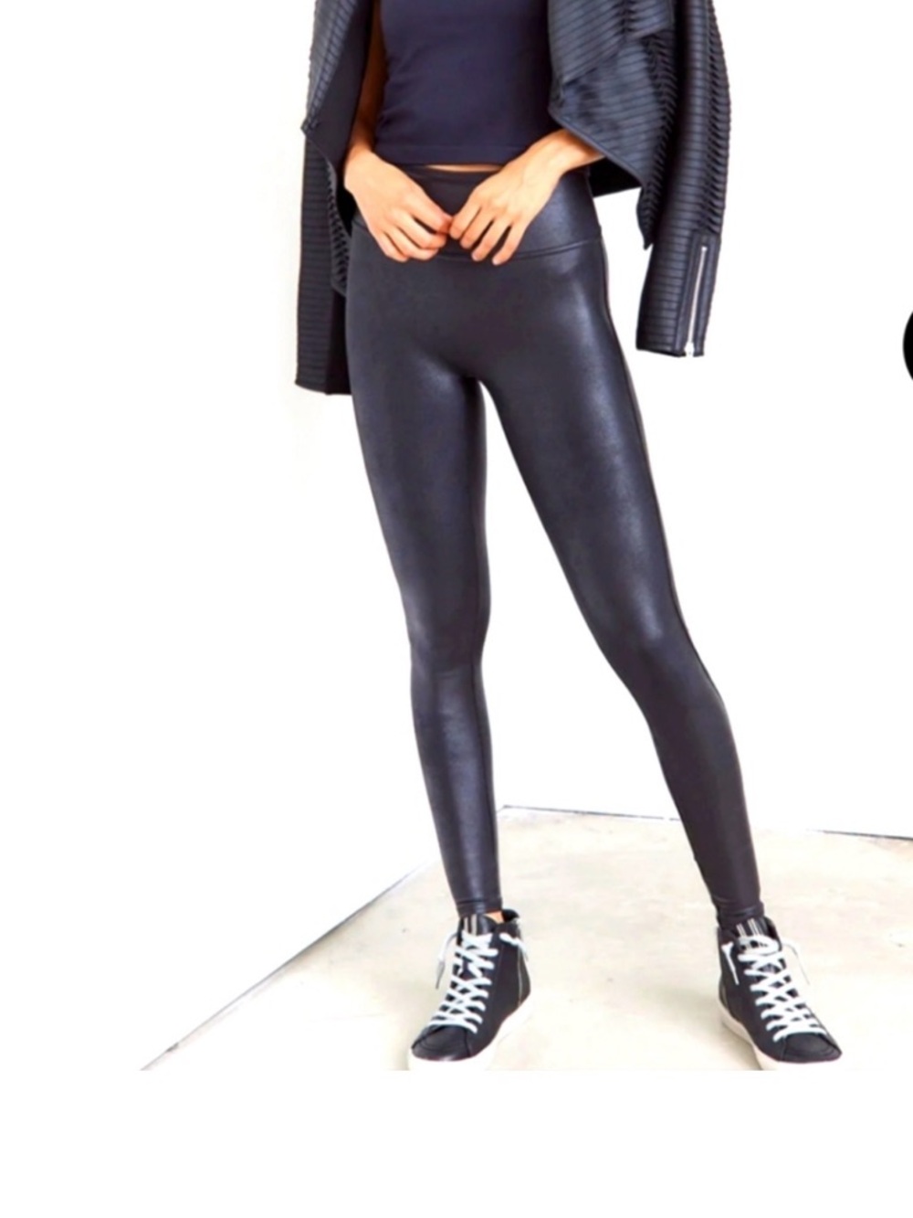 Spanx Faux Leather Leggings – High-Waisted Sculpting Shaping (Black, Size M)